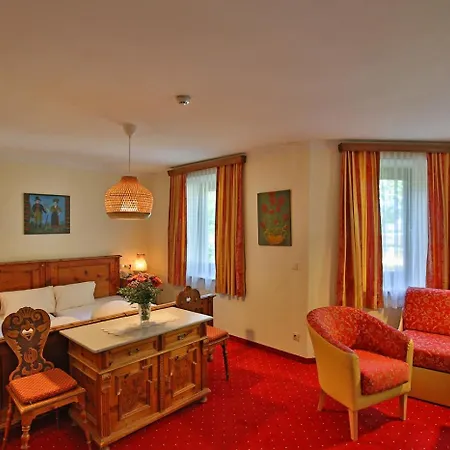 Отель 3 Mohren Эц