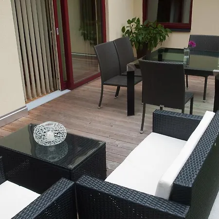 Отель 3 Mohren Эц